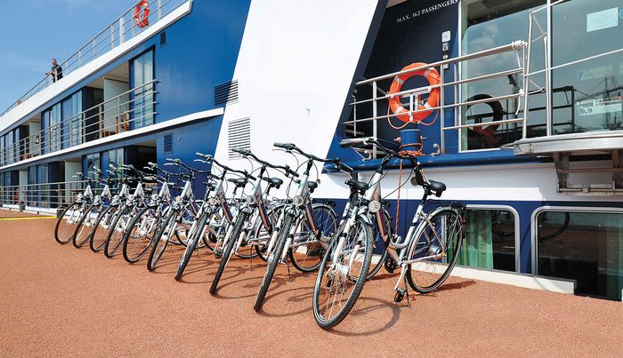 Shore excursions and activities